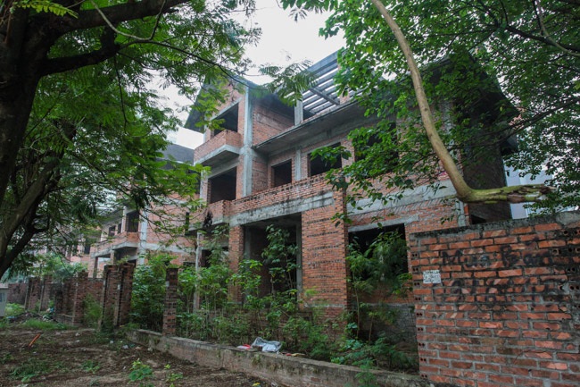 Khu biệt thự sang chảnh thành chốn phiêu bồng của con nghiện